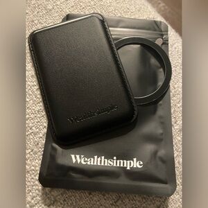 Black Wealthsimple Card Holder